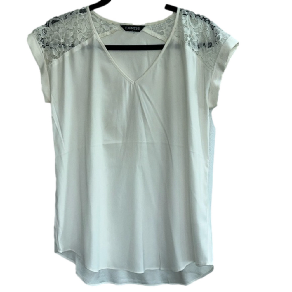 Express: Size M(?): Cream Blouse